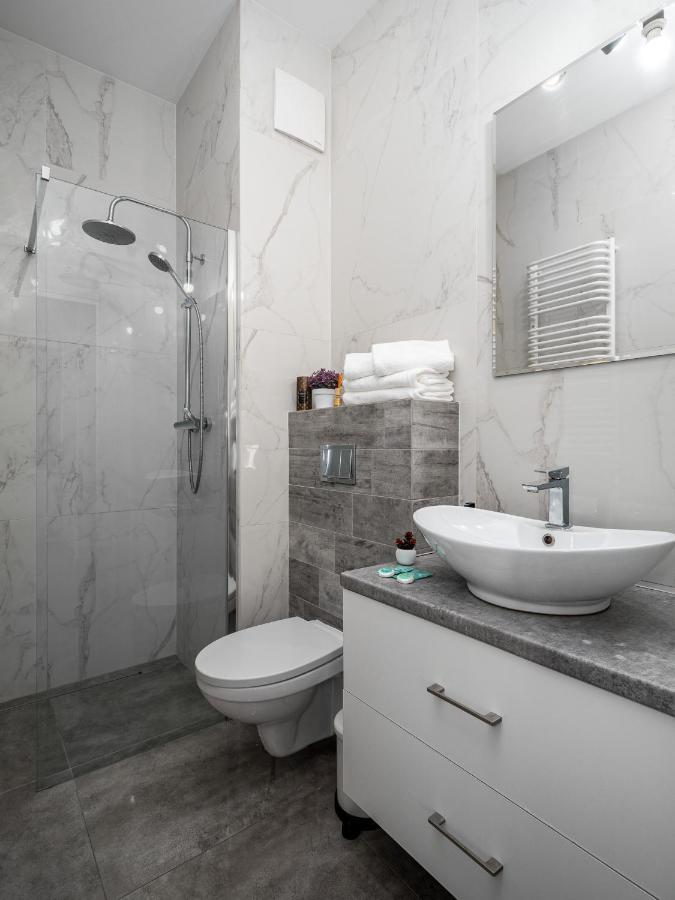 华沙Prymasa Street Apartament公寓 外观 照片